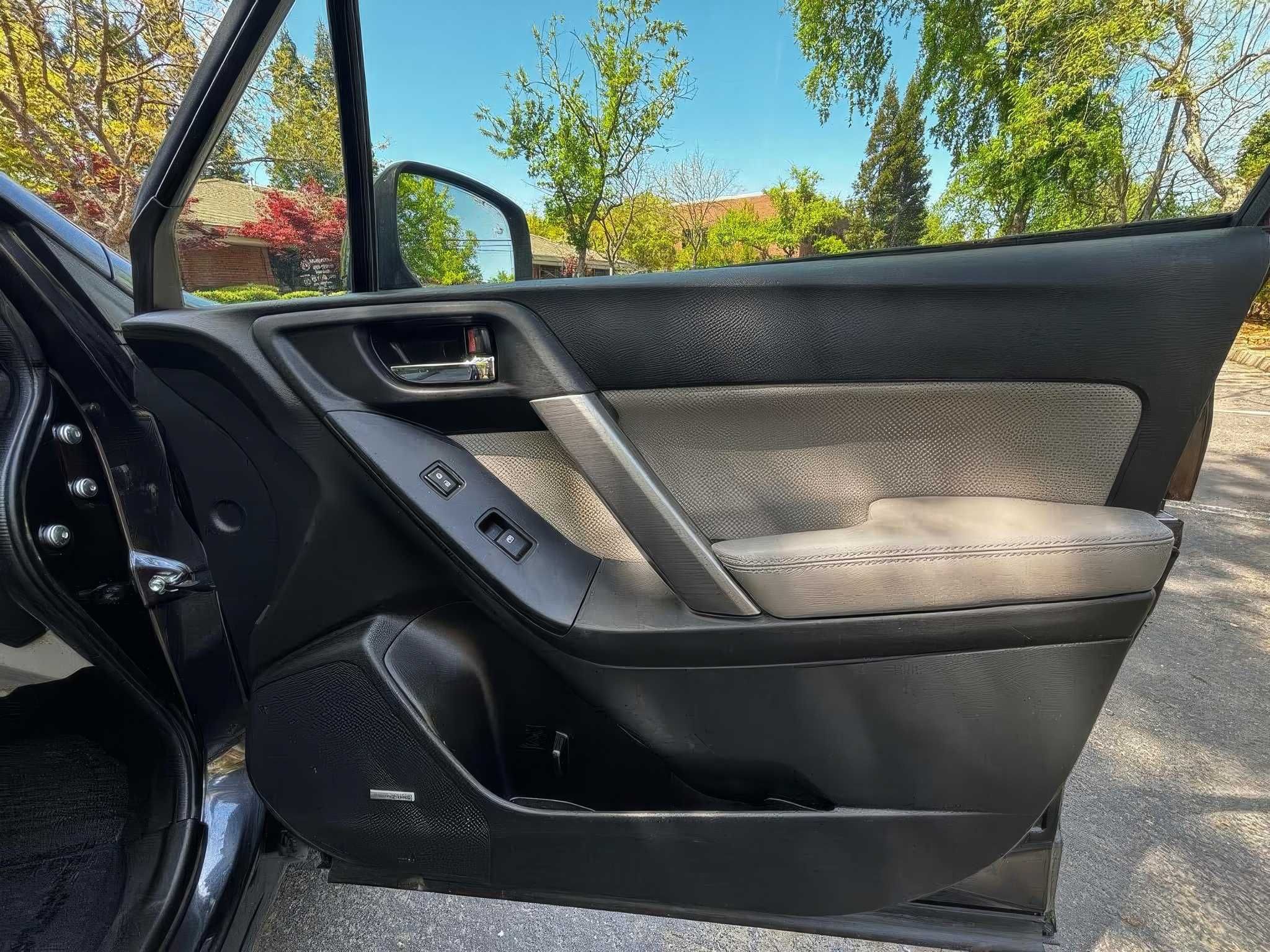 2014 Subaru Forester 2.5i Touring