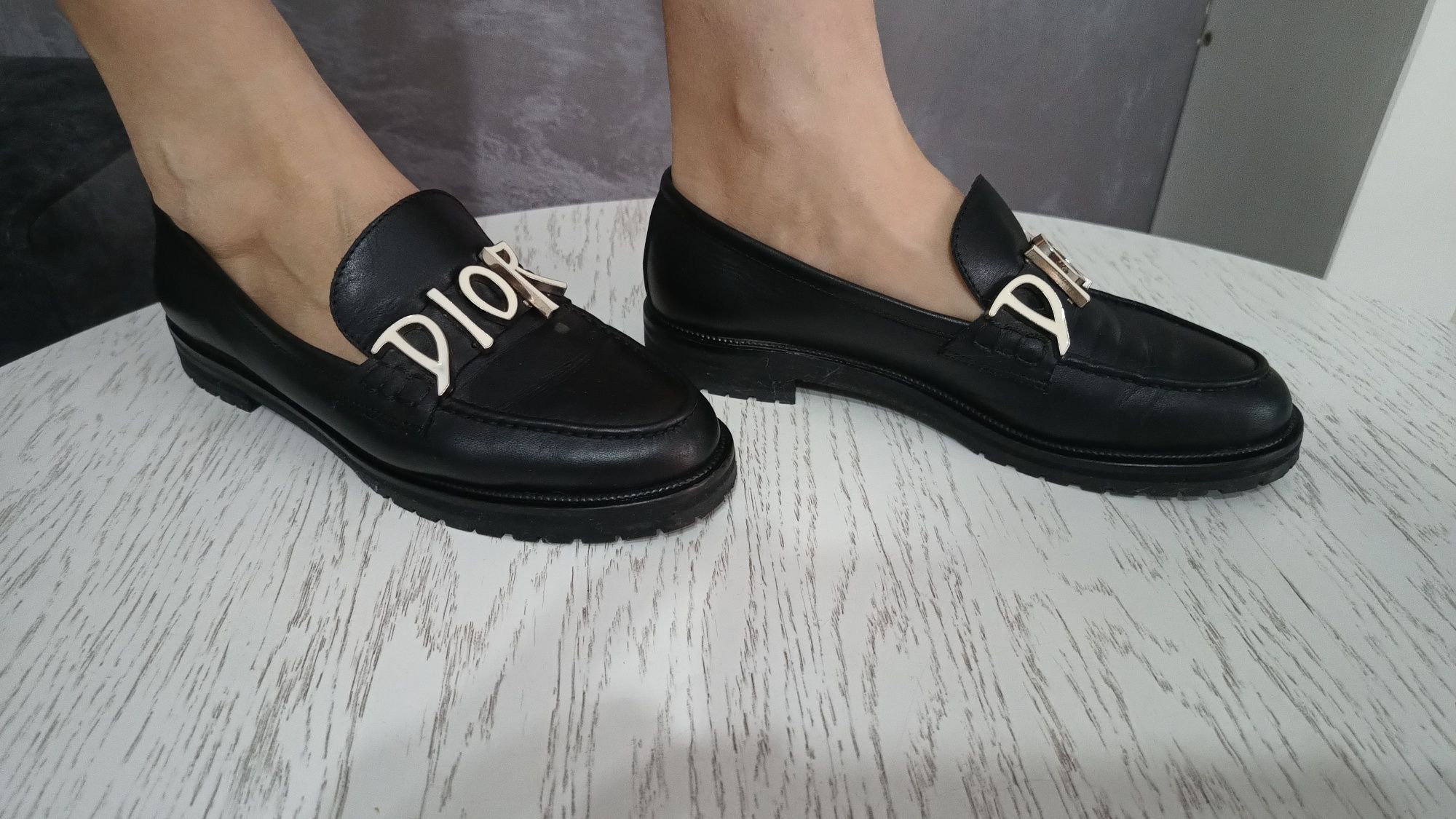 Лофери Dior р. 37.5