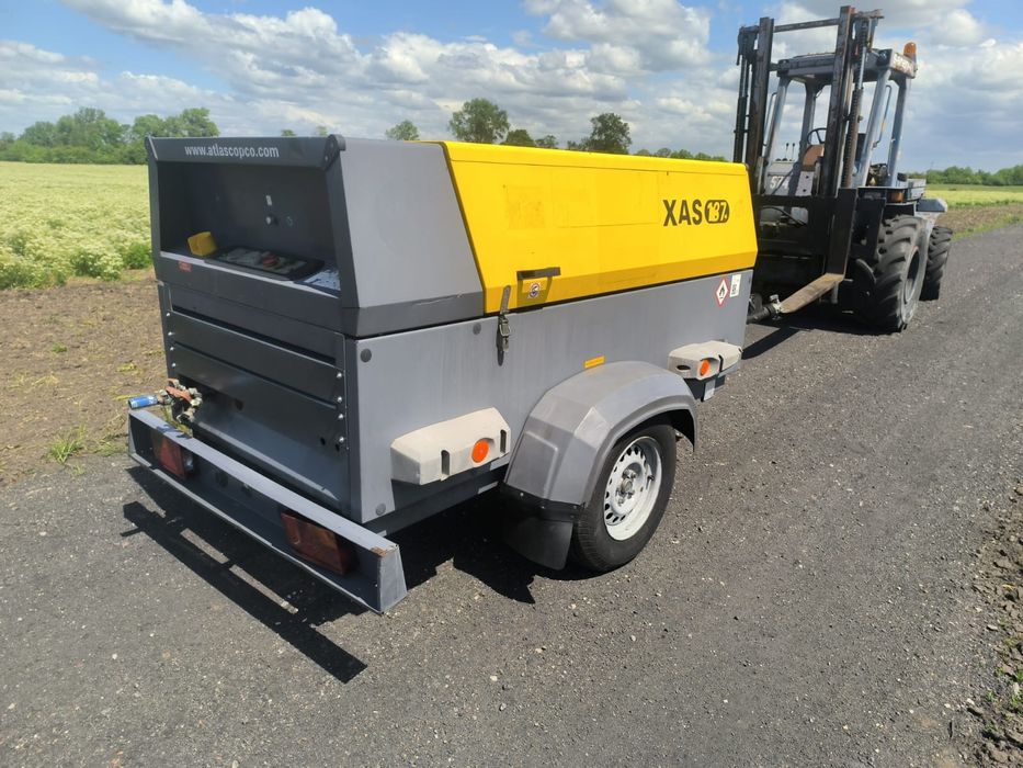 Kompresor Atlascopco 8000Litrów/M piaskarka komplet dostawa szkolenie