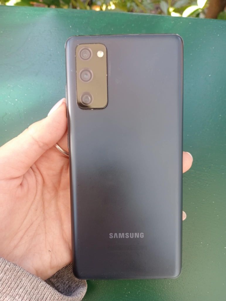 Samsung Galaxy S20 FE