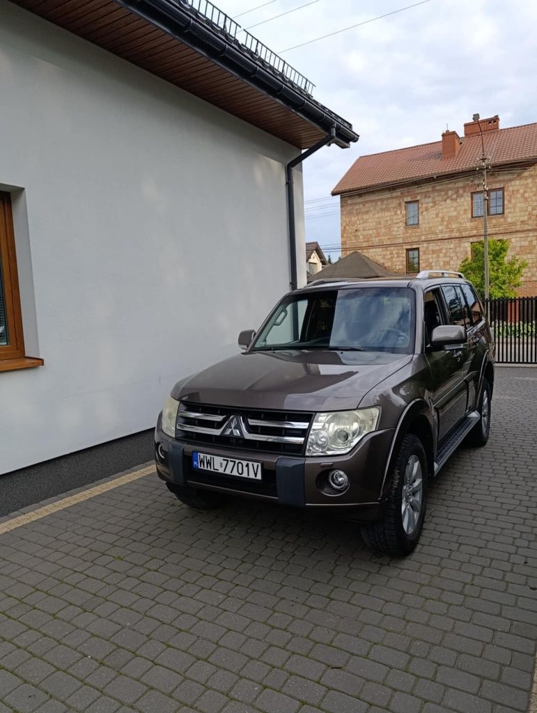 Mitsubishi Pajero fv