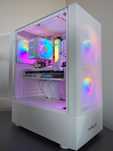 Biały Wydajny Komputer Do Gier | RTX 3070| RYZEN 7 | 32GB | M.2 | RGB