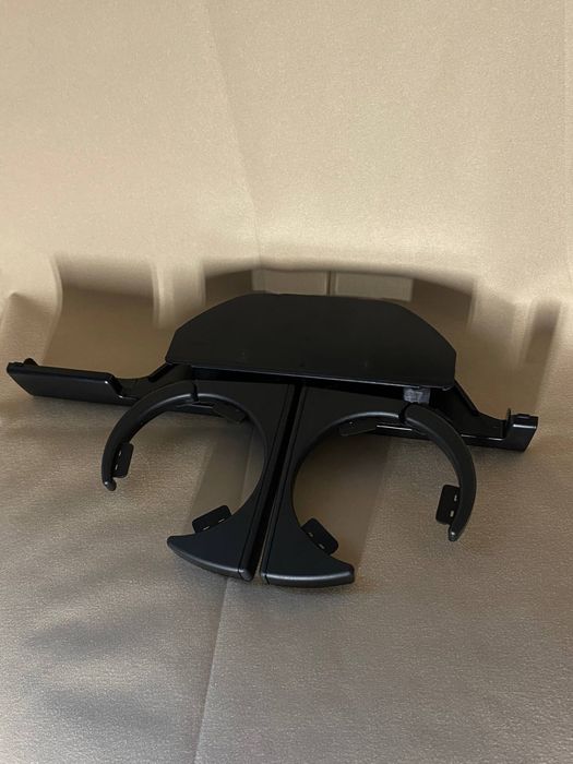 Подстаканники передние на бмв е39