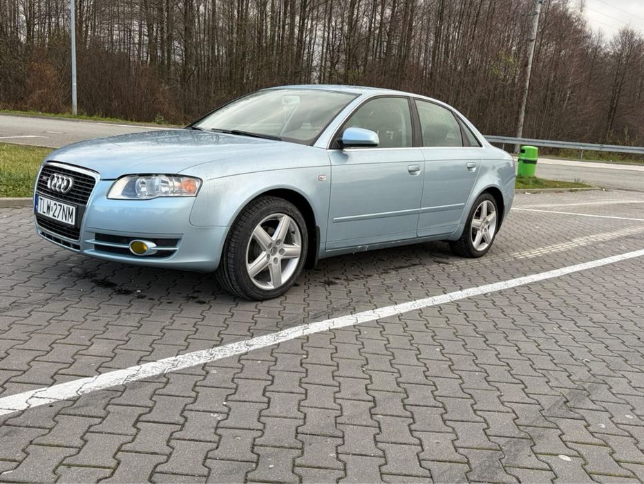Audi A4B7 1.6 benzyna