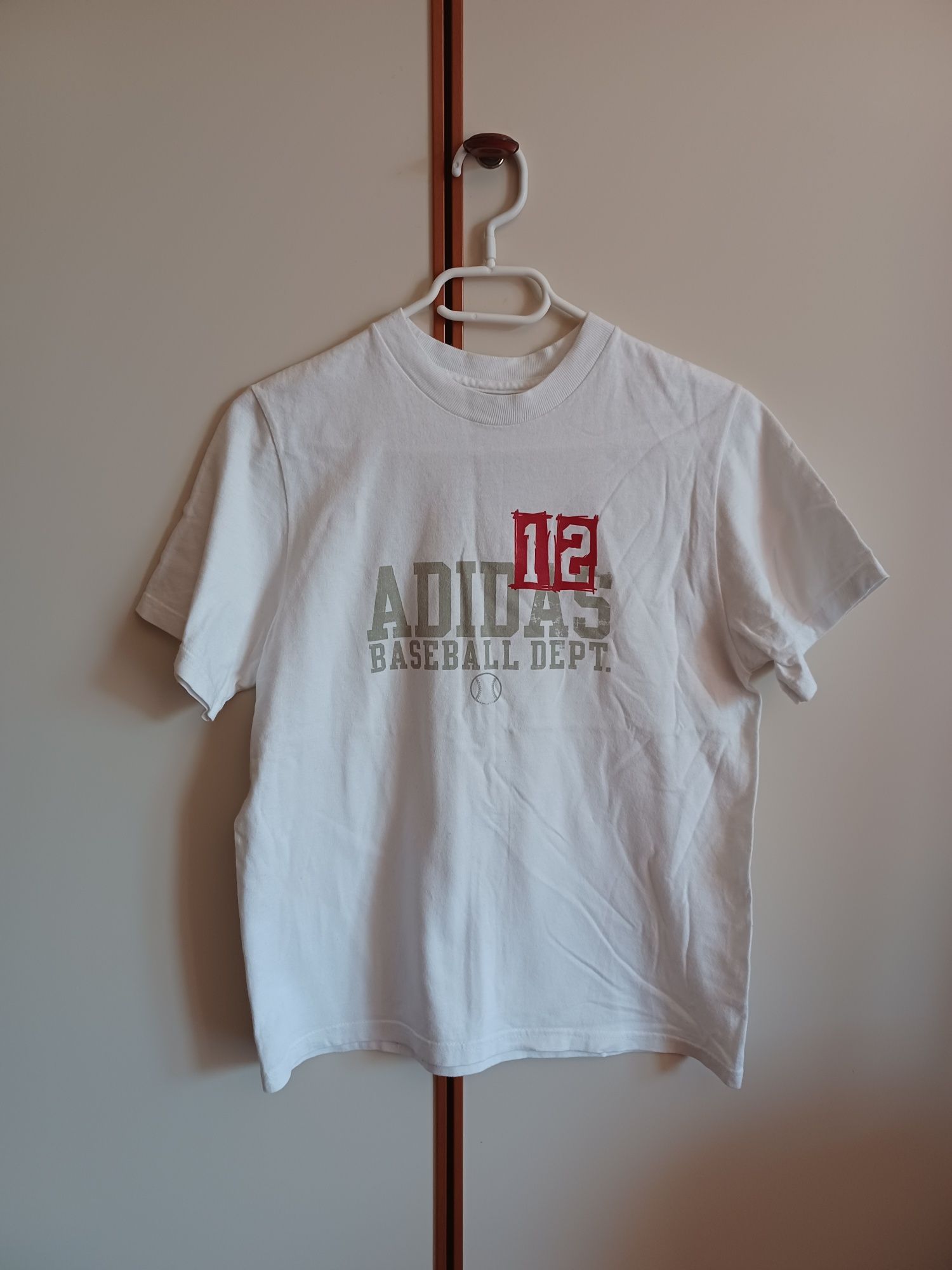 Koszulka Adidas dla chłopca na ok 140 cm, r. M