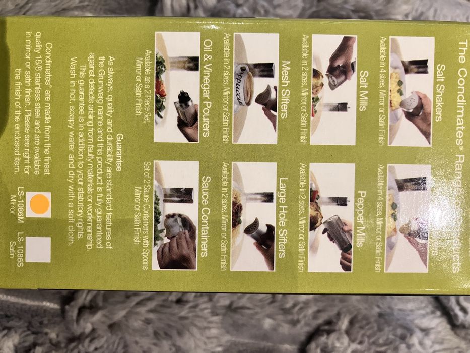 Stalowy dozownik przypraw Grunwerg Condimates Large Hole Sifter 10 cm