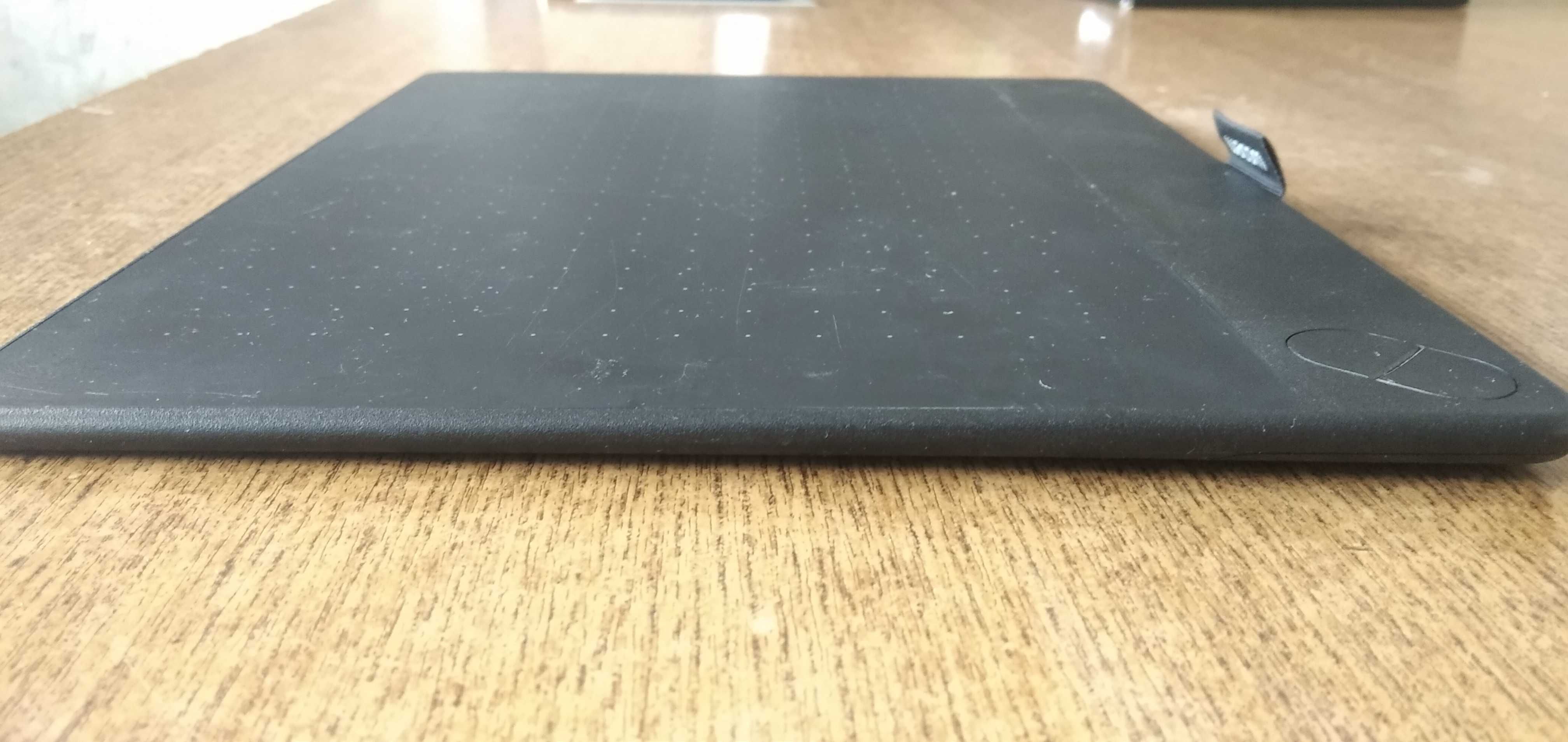 Wacom Intuos M - Tablet Desenho