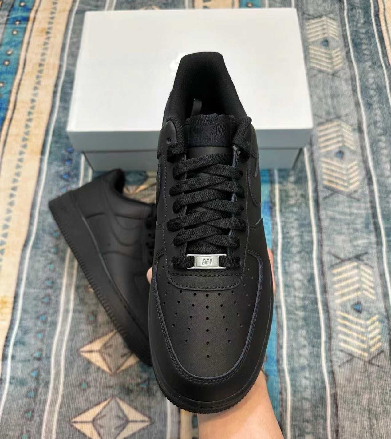 Nike Air Force 1 '07 Black 44