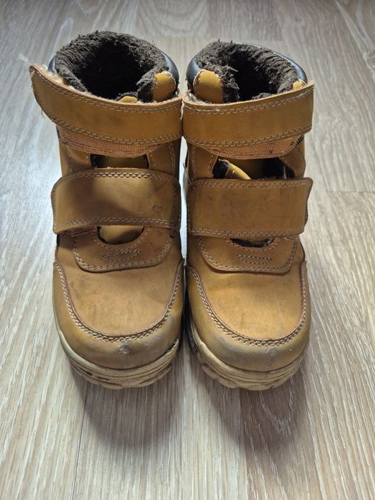 Sprzedam buty chłopięce