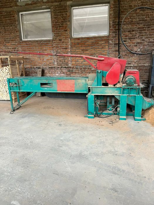 Дробілка деревини