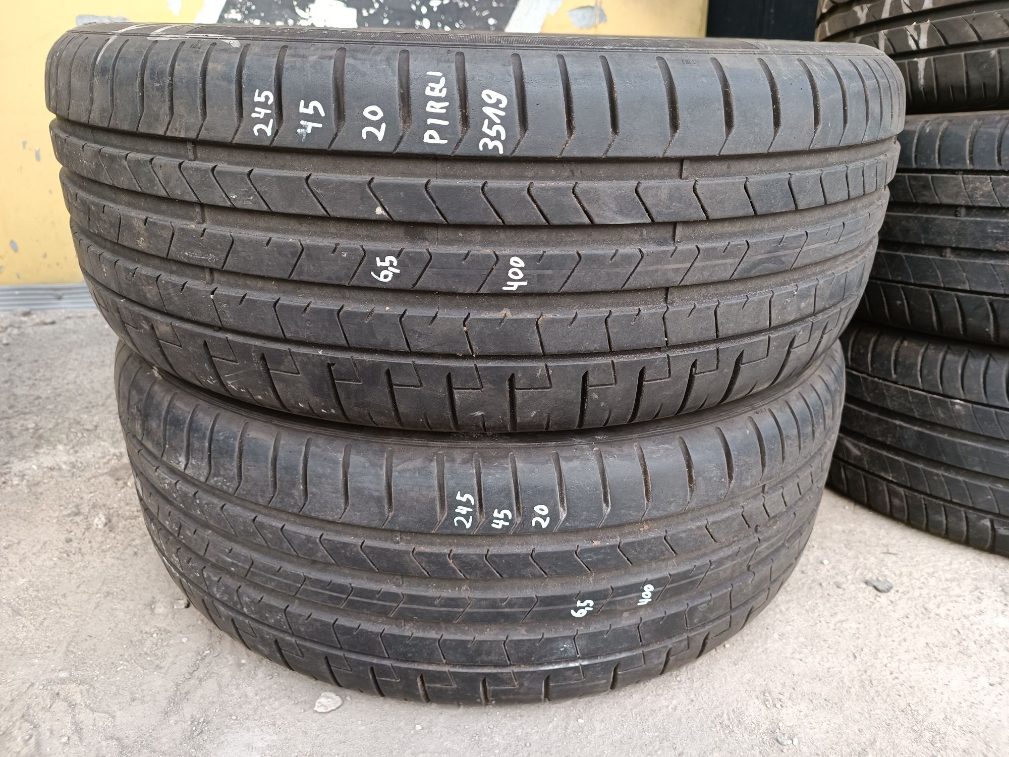 2X opony letnie Pirelli 245/45/20