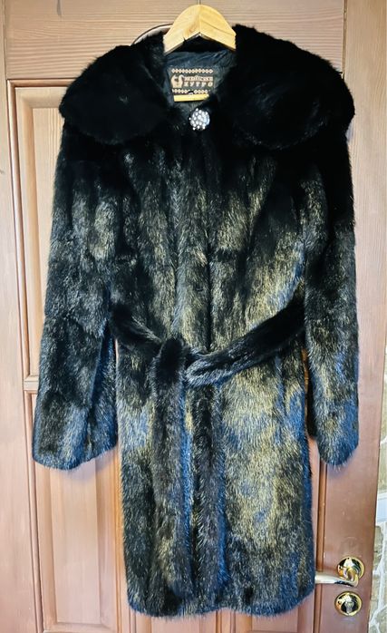 Нова норкова шуба