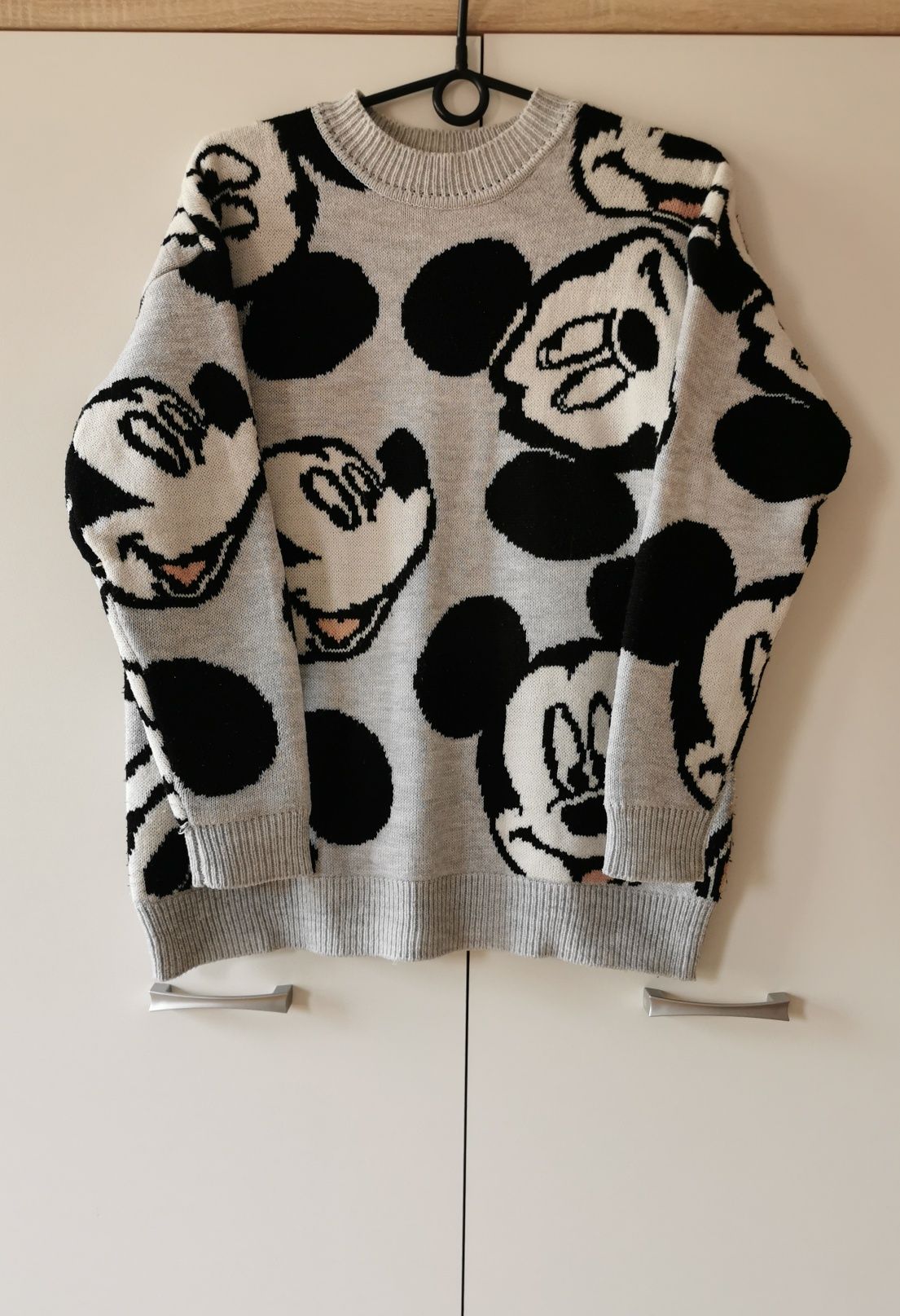Sweter Mickey Mouse Sinsay oversize rozmiar XS