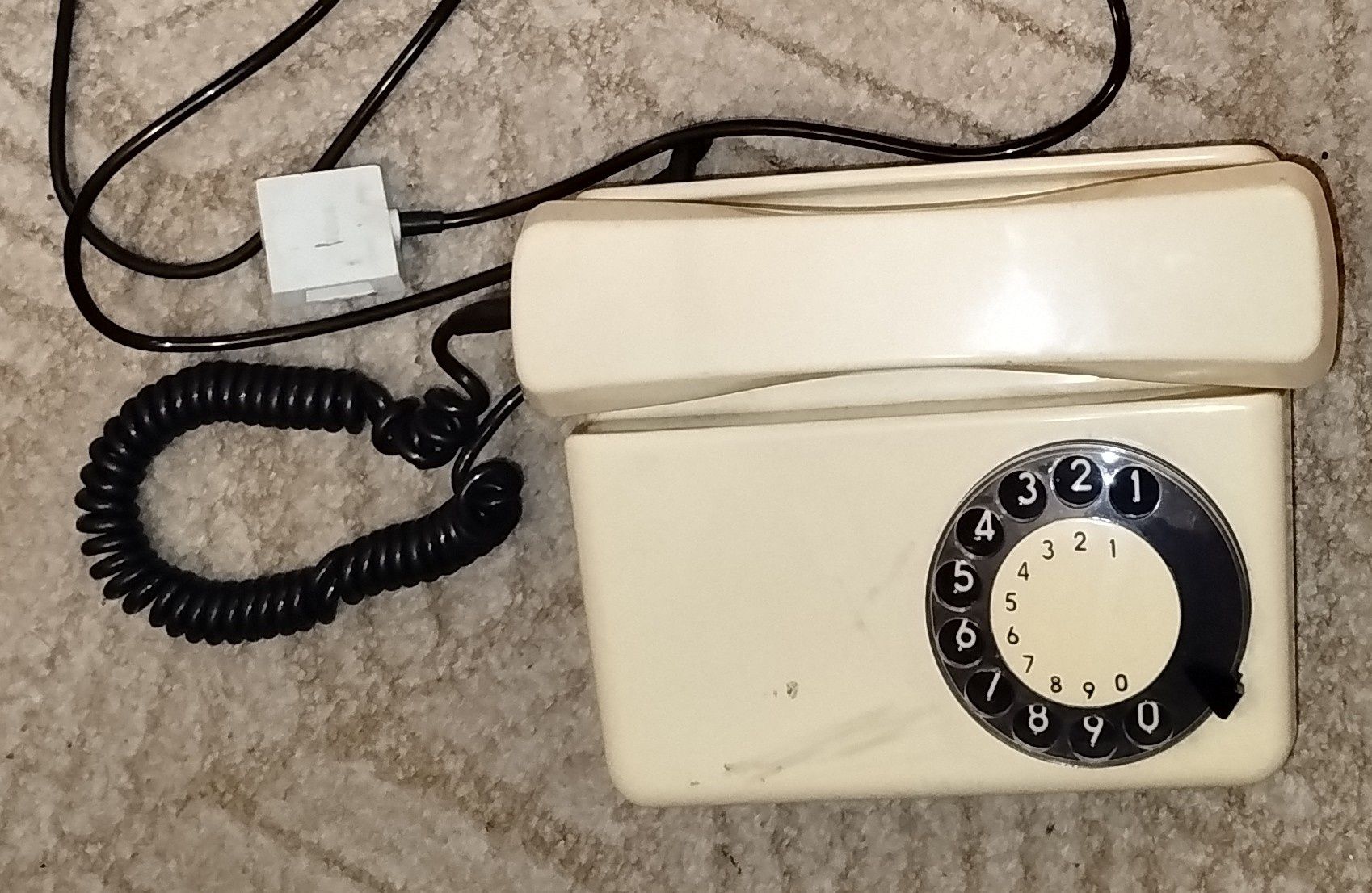 Telefon stacjonarny Tulipan