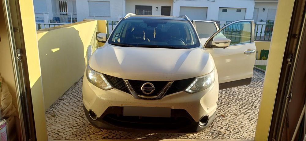 Nissan Qashqai +2 ver-1-6-dci-tekna-premium-s-alcantara-xtronic
