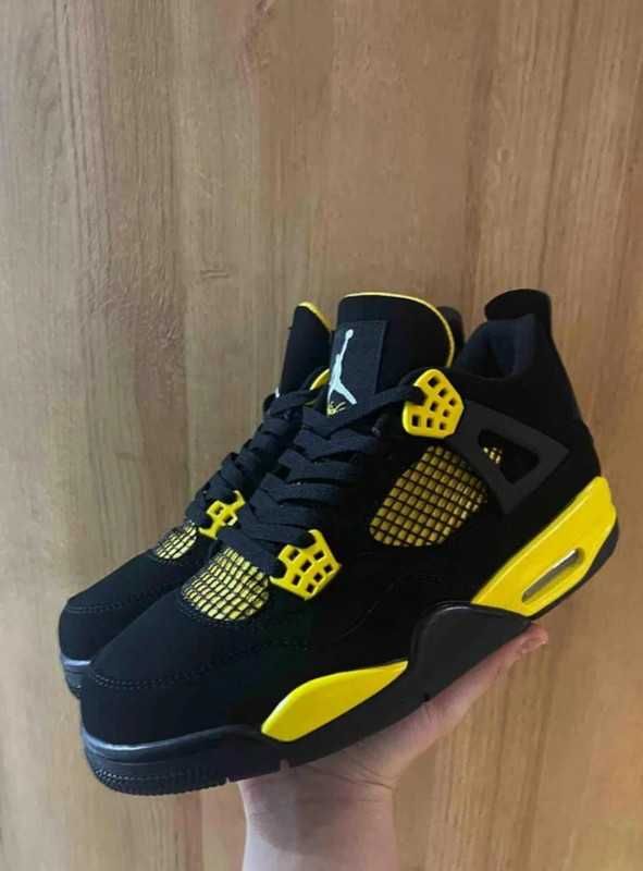 NikeAir Jordan4Retro R.42