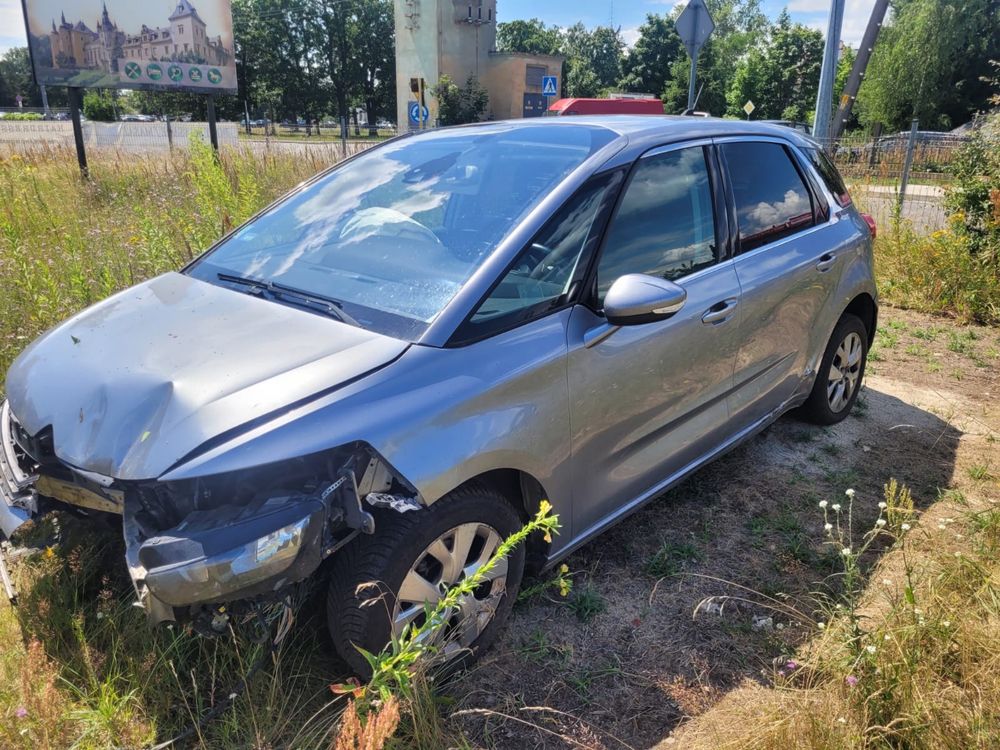 Citroen C4 picassso 1.6 diesel   ROK  2017 !!!