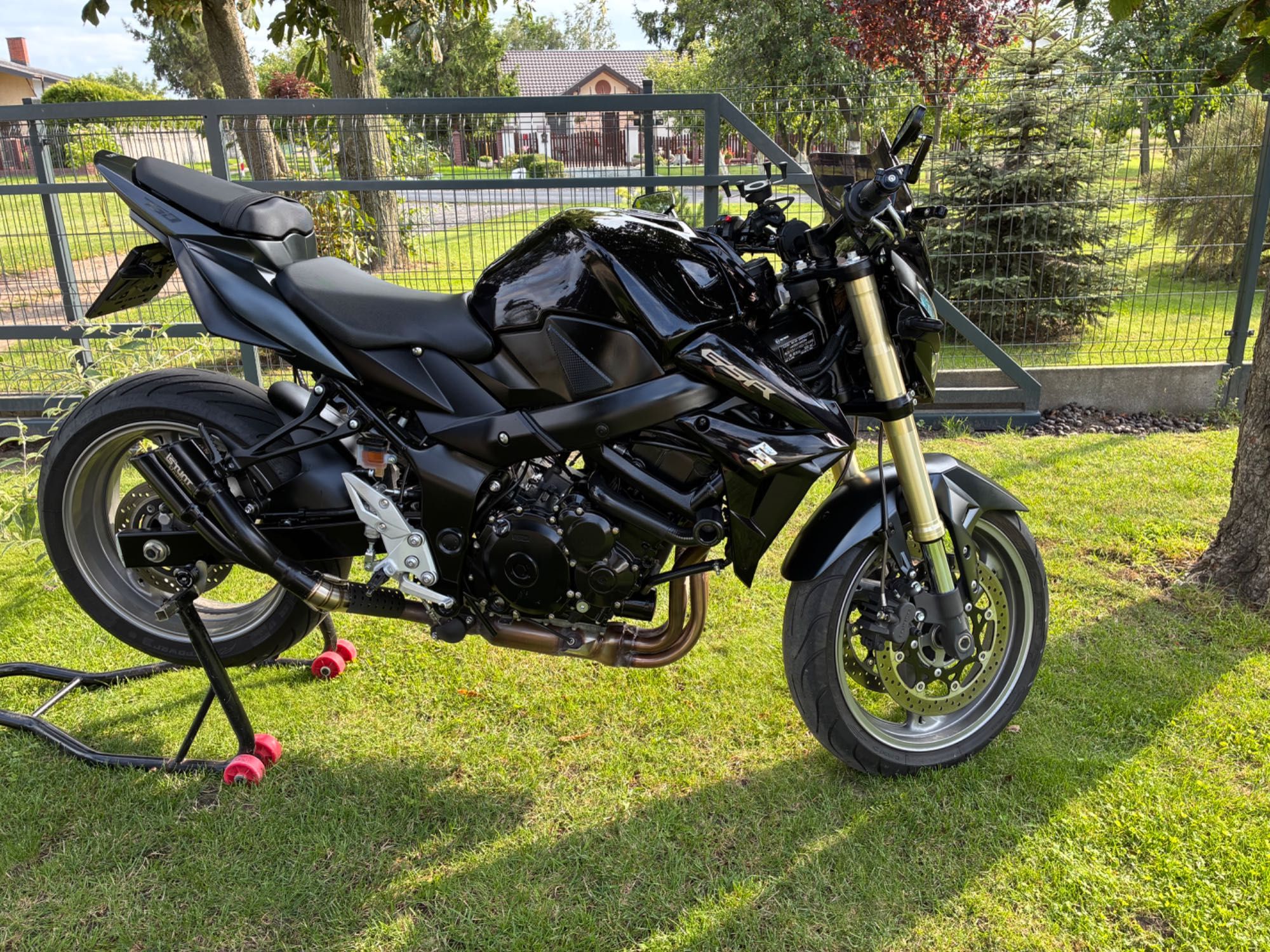 Suzuki Gsr 750. Rok 2013. Przebieg 20500