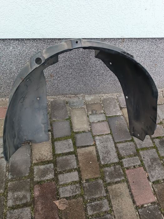 Крило переднє праве Меган 3,підкрилок лівий передній Комбо 03-12р.в