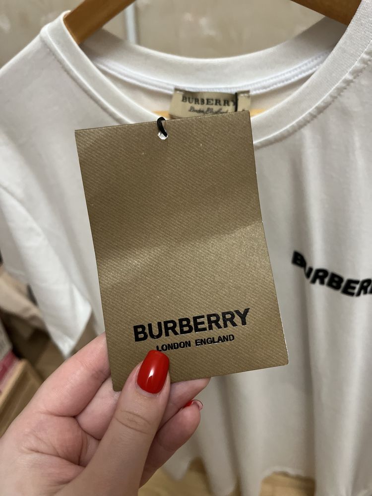 Футболка Burberry