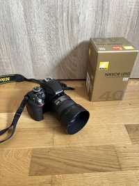 Nikon D3300 z obiektywem i torbą
