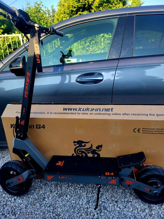 NOWA hulajnoga elektryczna  KuKirin G4 2025 /70 KM/H