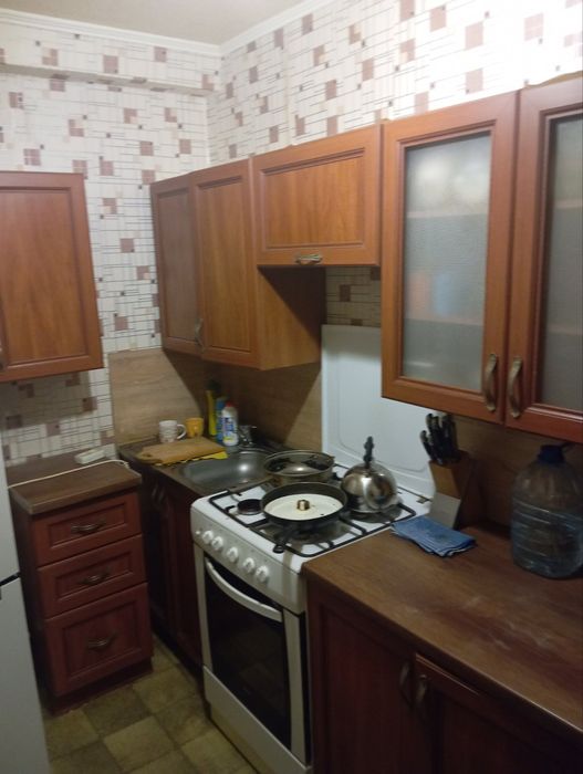 Хозяин. Сдам хорошую квартиру.