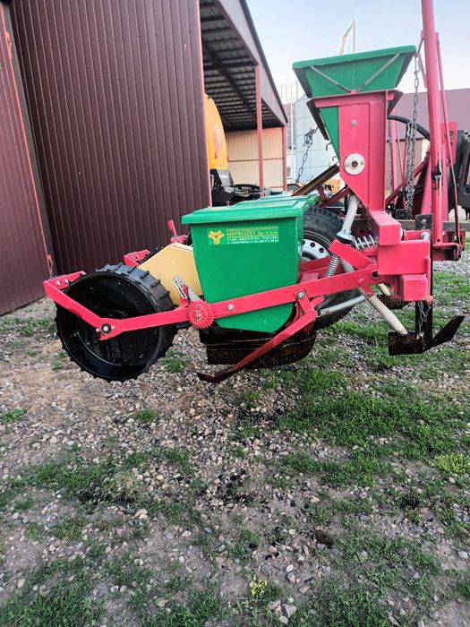 Siewnik Meprozet S100 4rzedowy do kukurydzy