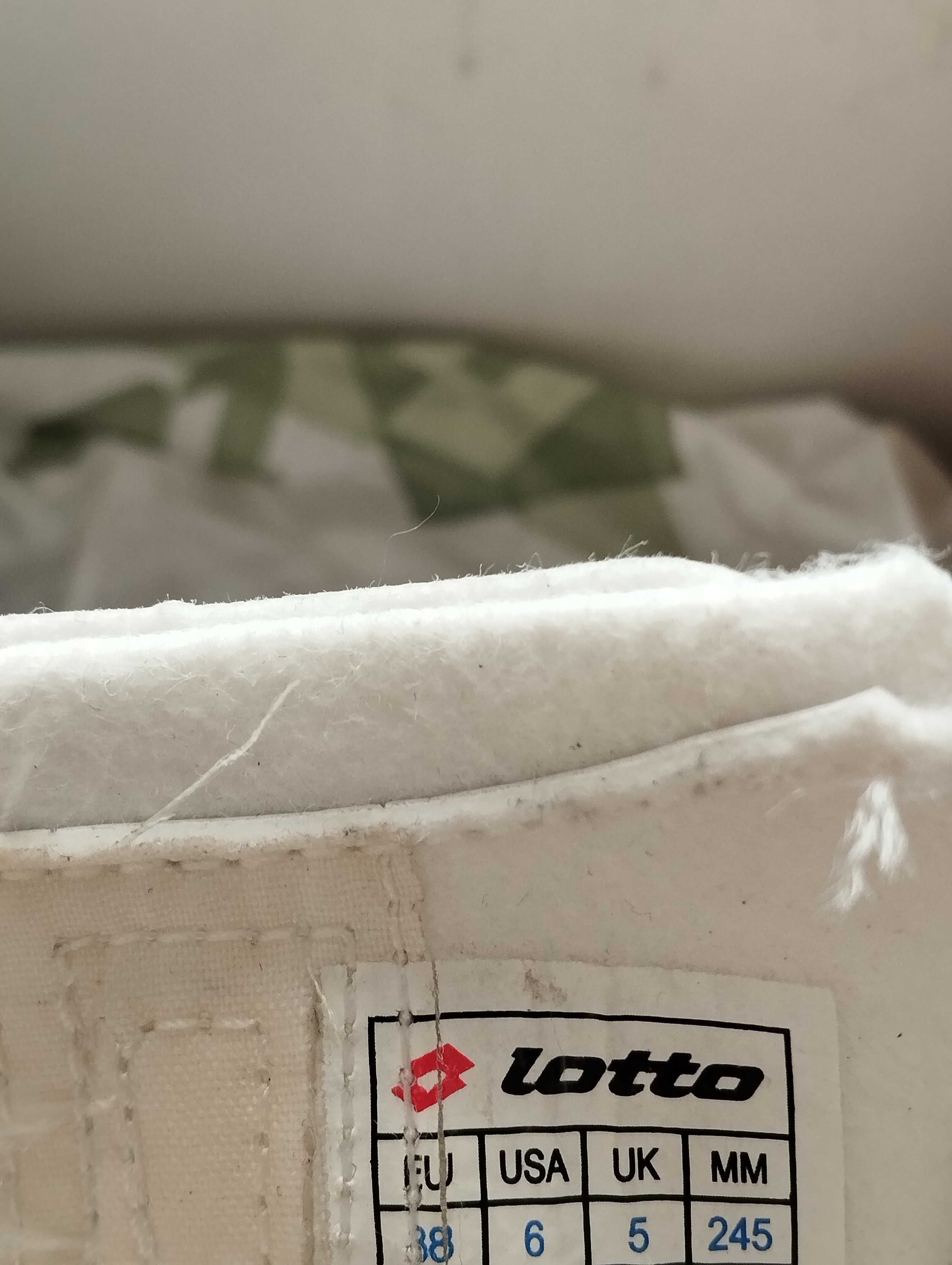 korki LOTTO Luca Toni, rozm. 38