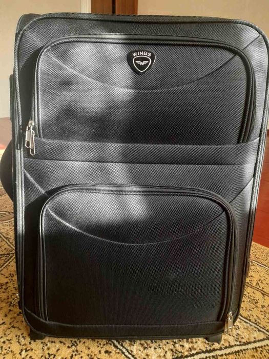 Продам дорожню валізу