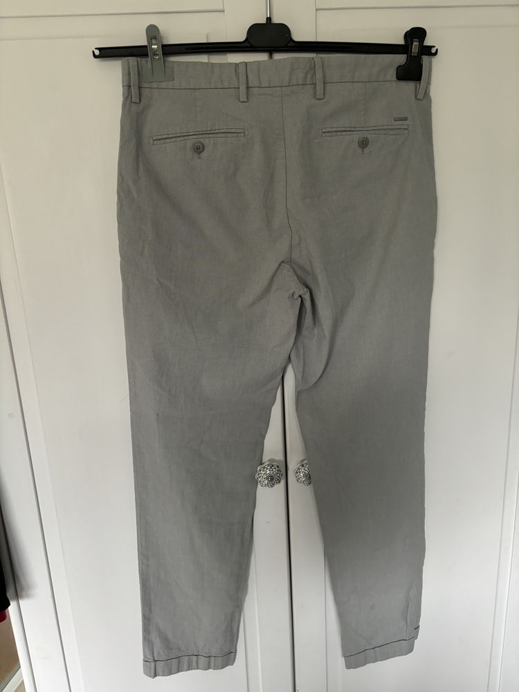 Massimo Dutti eleganckie spodnie garniturowe chinos chinosy slim fit