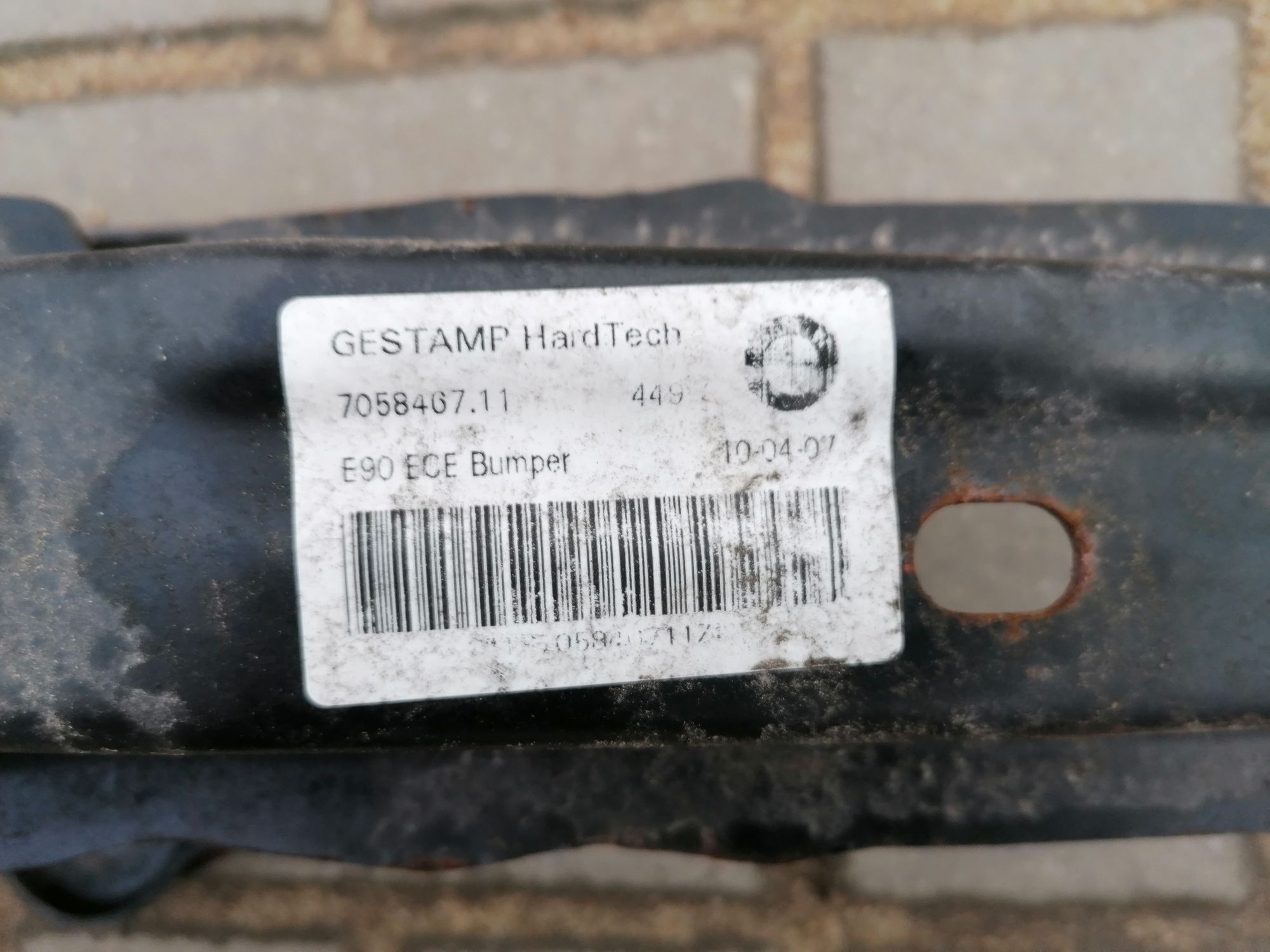 Belka tył tylna zderzaka BMW E90 E91