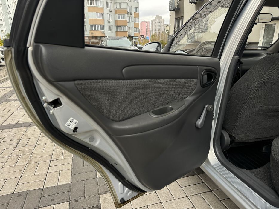 Продам Lanos 1.5 70тис.км пробіг