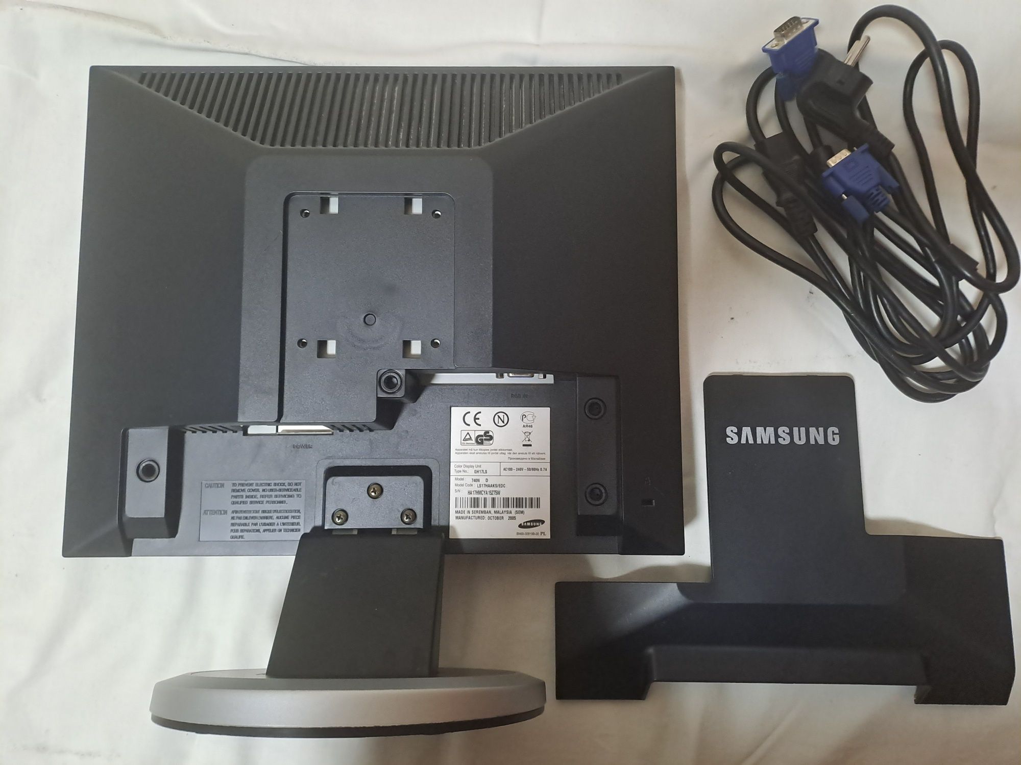 Манитор SAMSUNG 740N