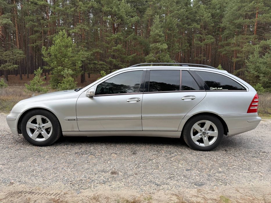 Продам Mercedes C180