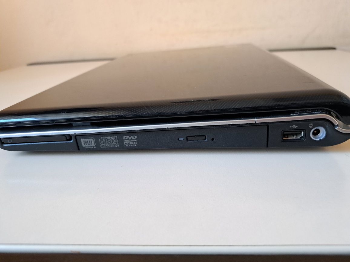 Ноутбук HP Pavillon dv6500.