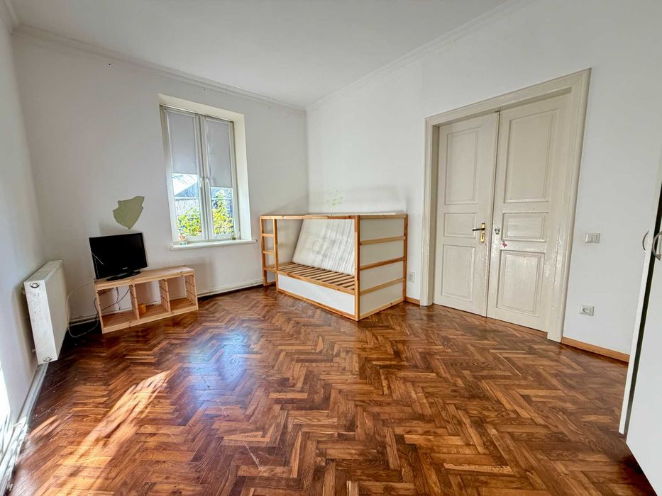 Будинок 140 м² у Стрию, вул. Львівська | Земля 0,06 га, власний заїзд