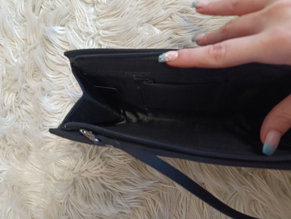 Torebka mini mała kopertówka listonoszka elegancka czarna kobieca