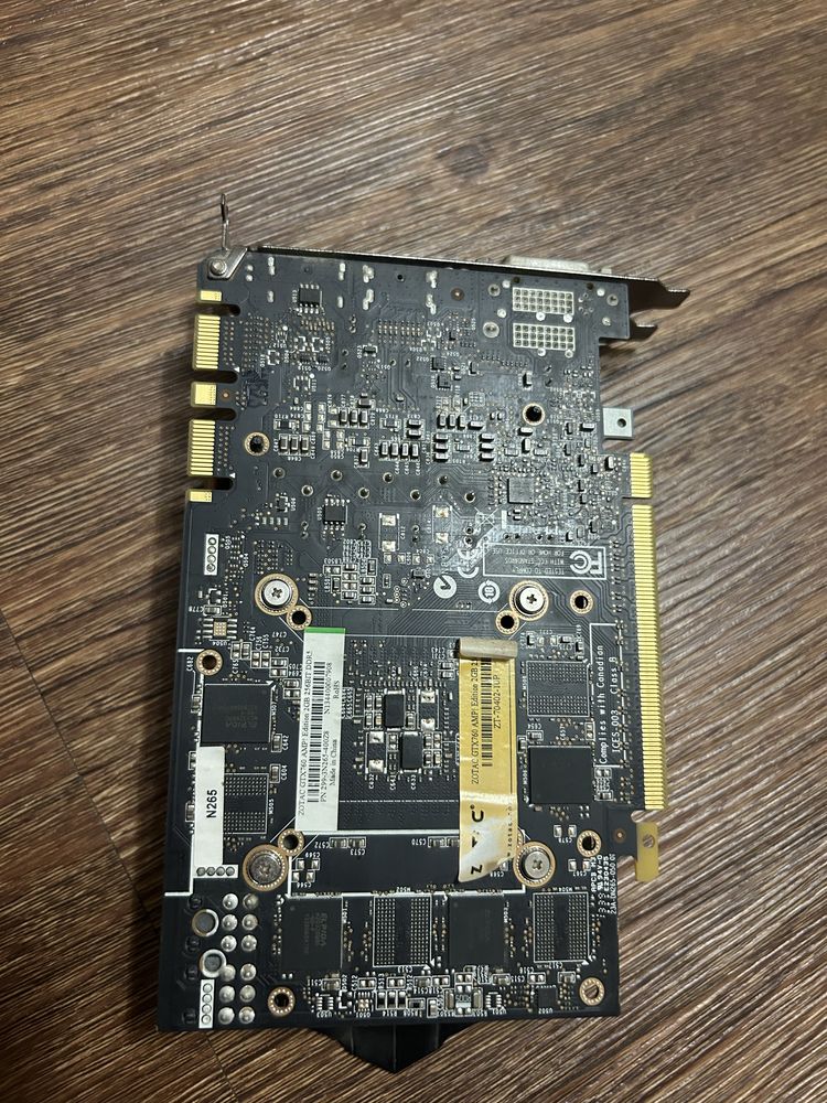 Видеокарта Zotac GTX 760 AMP! Edition 2GB GDDR5 — ИДЕАЛ