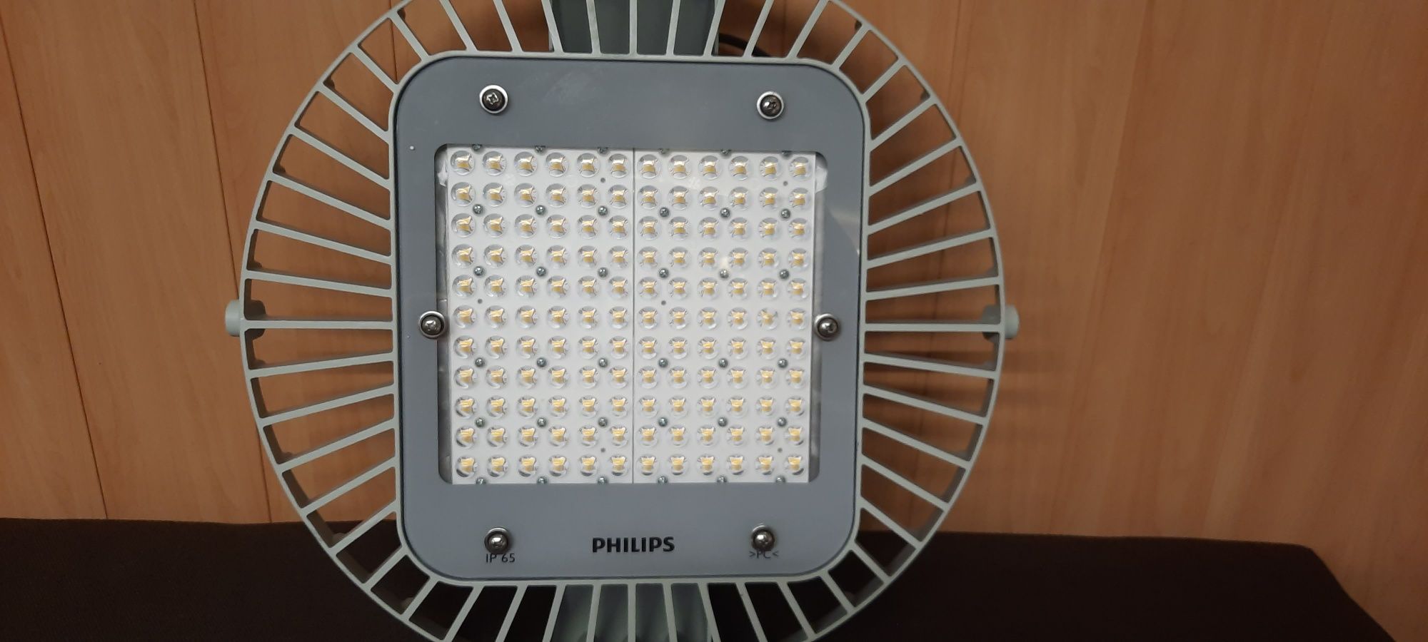 Oprawa High-Bay Led Philips BY121P G2