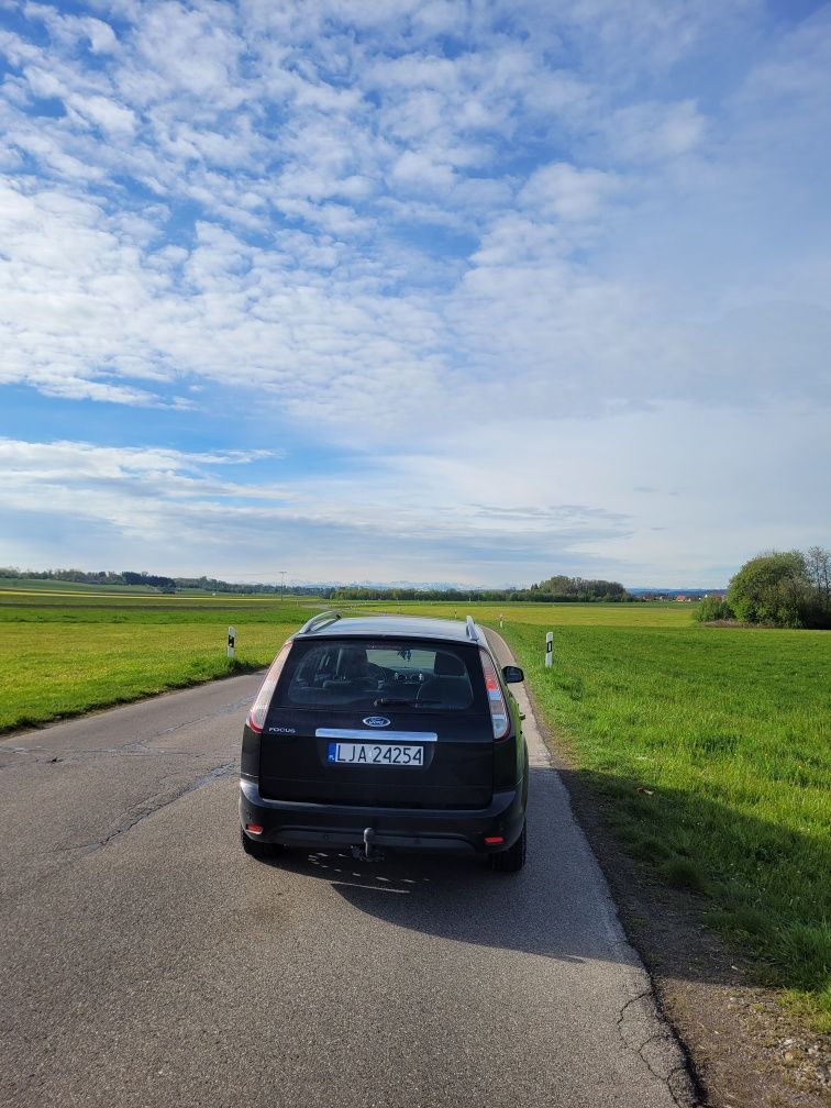 Ford Focus mk2 1.8 125 KM 2009 kombi pojemne auto