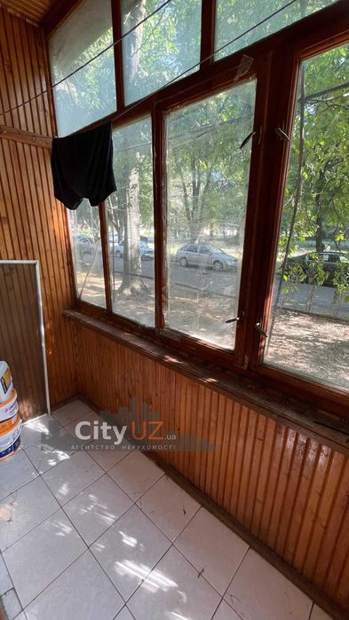 Продається 3-кімнатна квартира в Ужгороді