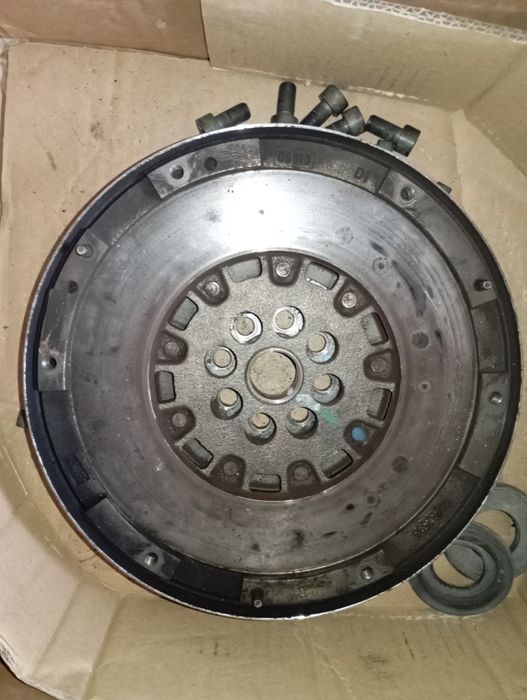 Продам зчеплення Опель Зафіра Б 1, 7 дизель 2010р