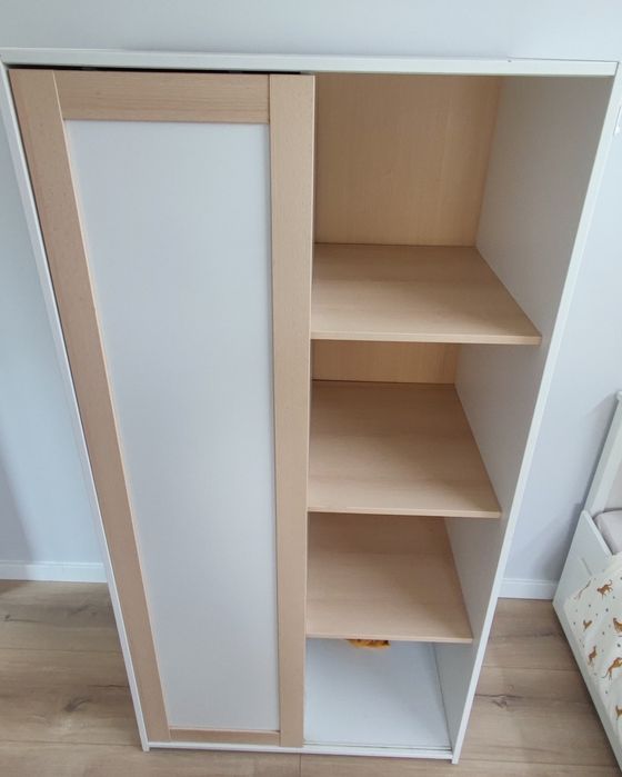 Roupeiro IKEA criança