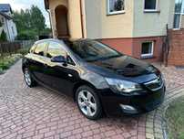 Opel Astra Grzany fotel kierowcy/pasażera/kierownica, czujniki przód/tył, Navi