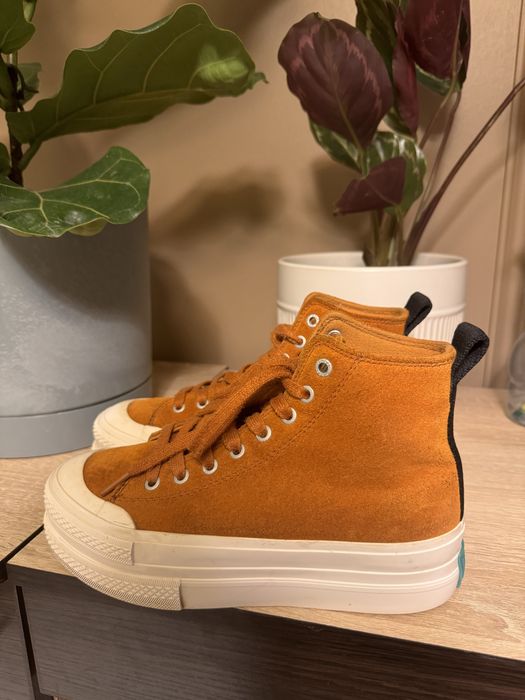 Хайтопи /кеди замшеві diesel 38 розмір