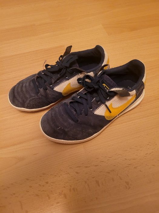 Ténis Nike StreetGato criança 33,5