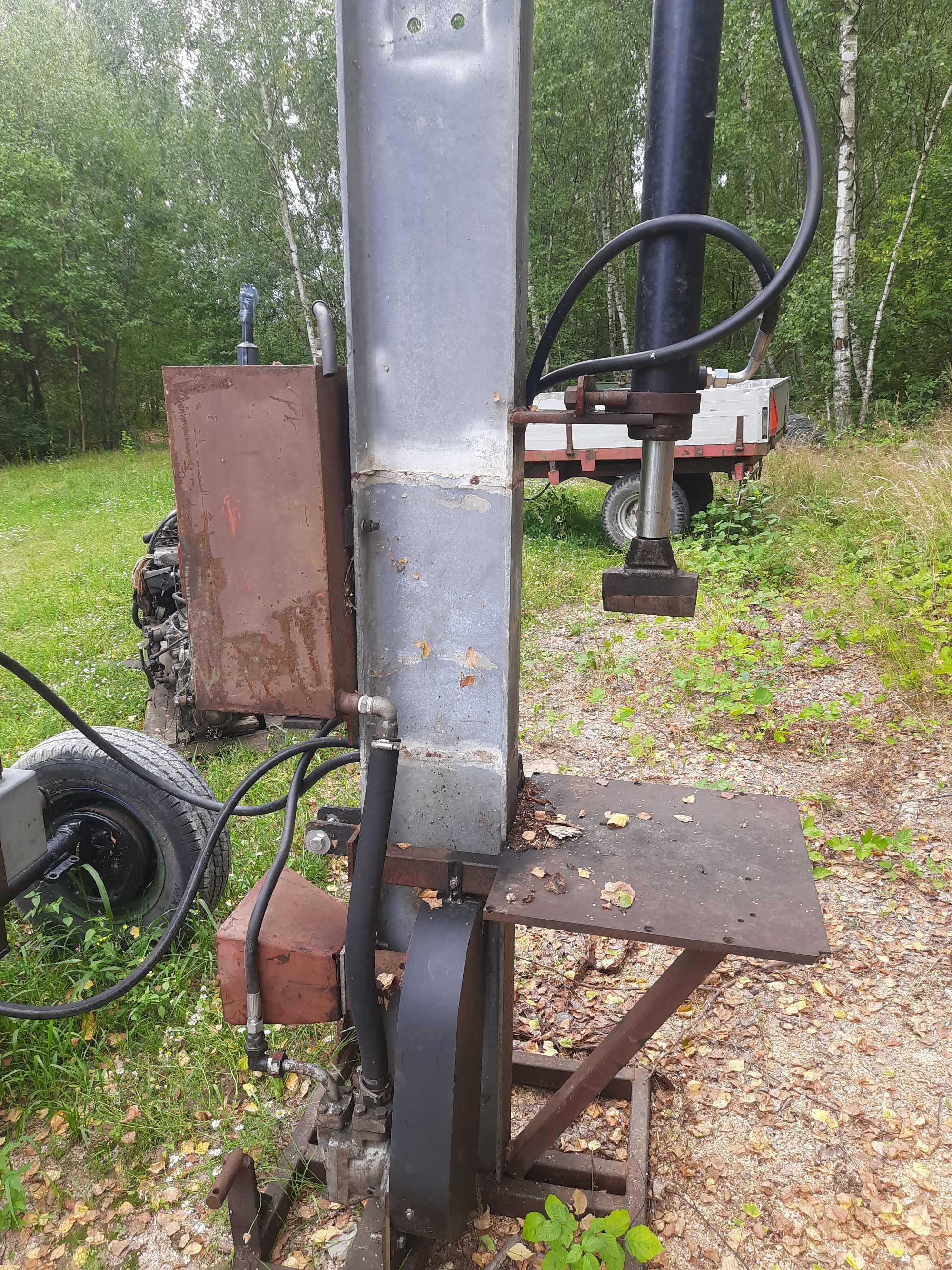 Łuparka hydrauliczna pod walek