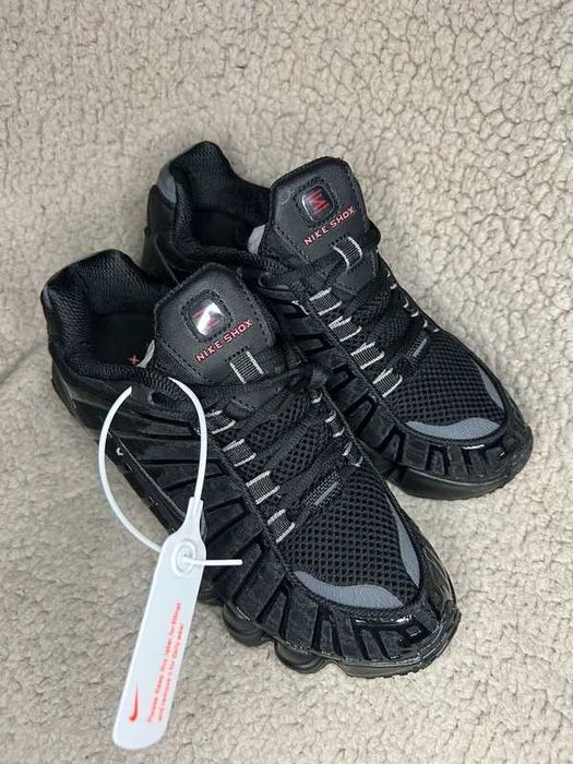"Buty Trampki" Nike_Shox_TL_Black_R.38