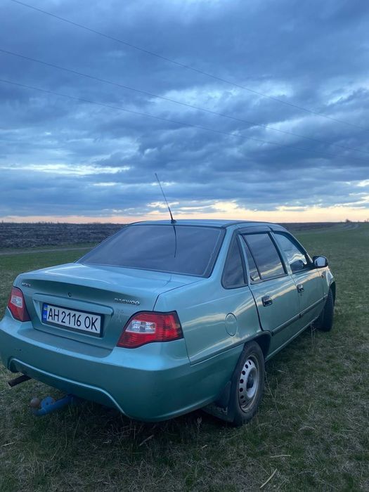Авто Daewoo Nexia